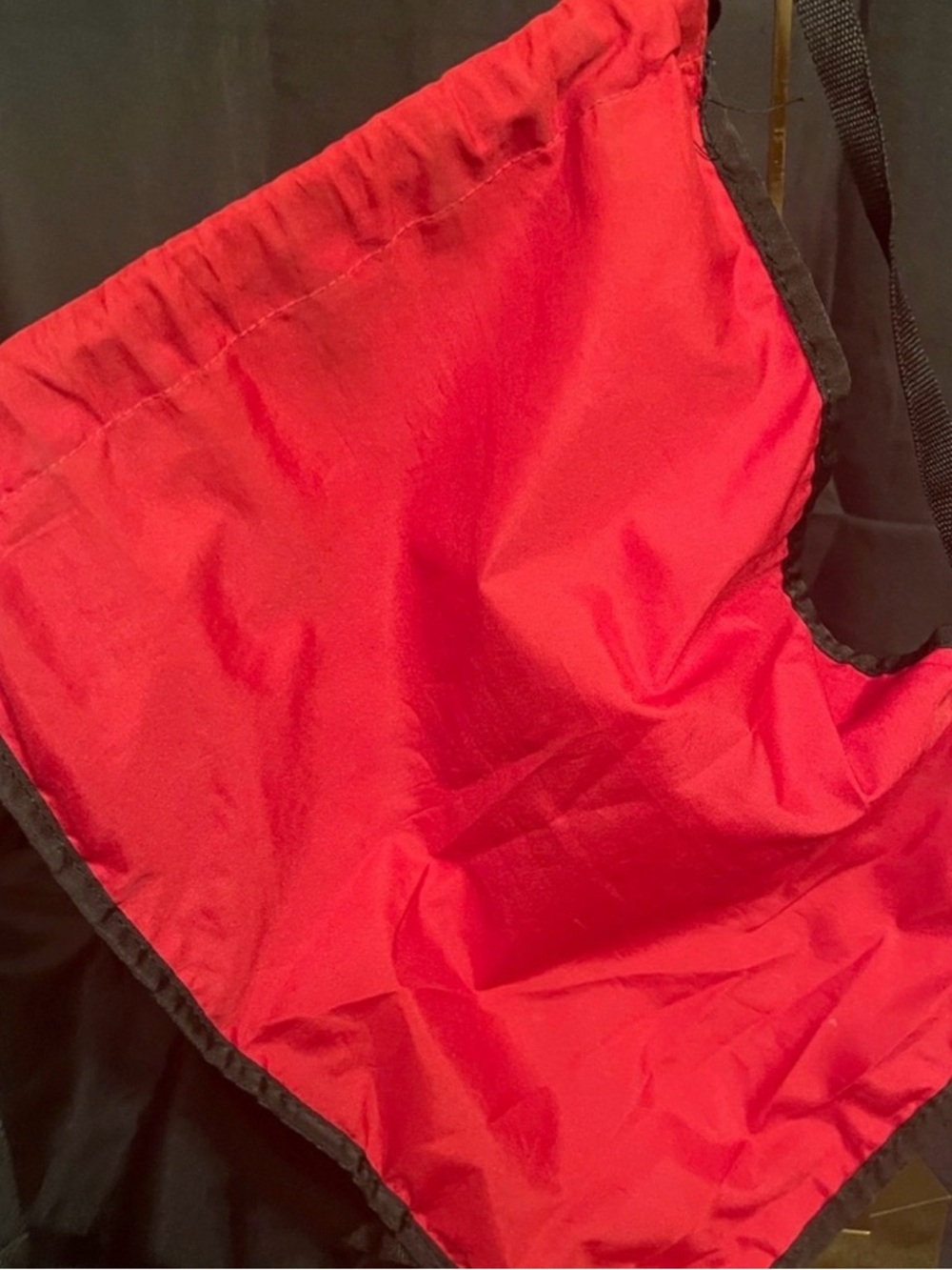 Nike Brasilia Training Gymsack Drawstring Red and Black with White Swoosh - Picture 8 of 12